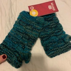 COPY - Sherpa fingerless gloves